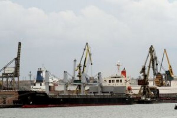 A fost suspendată navigaţia fluvială în Portul Constanţa Sud şi tranzitul prin Ecluza Agigea